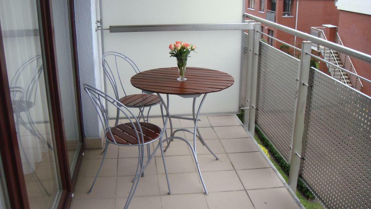Apartament Sloneczny Wylotowa Kołobrzeg Exterior foto